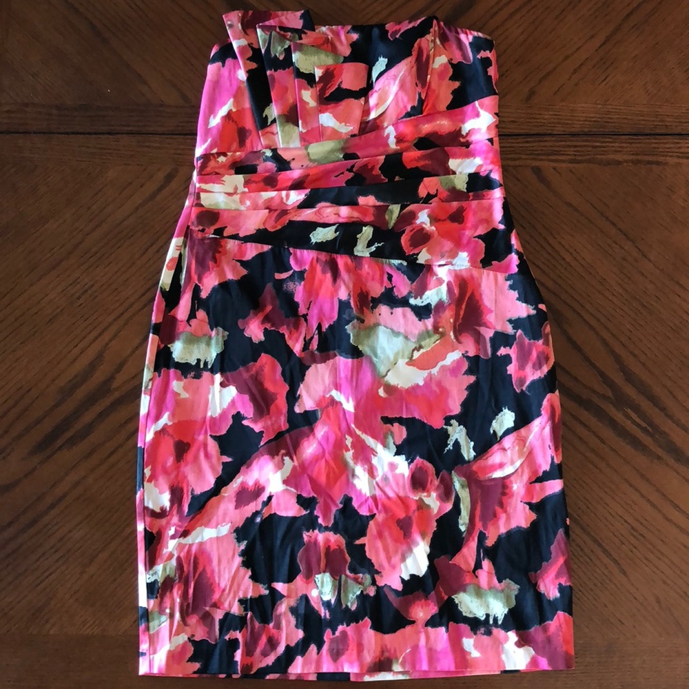 Roulette Women’s Strapless dress